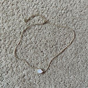 Kendra Scott Short Pendant Necklace